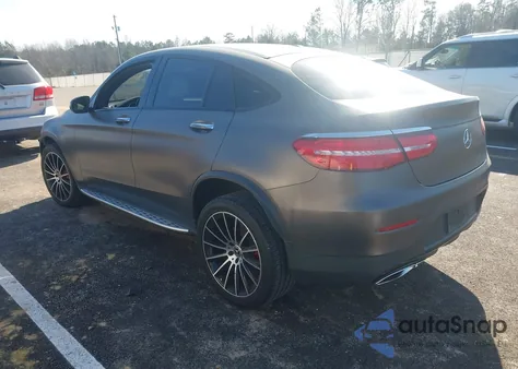2018 Mercedes-Benz Glc 300 Coupe 4Matic z USA, uszkodzony, nr VIN WDC0J4KB9JF345524
